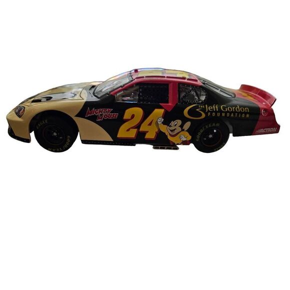 Action Jeff gordon #24 foundation mighty mouse 2006 Monte carlo club car 1 of 50 - Picture 2 of 13
